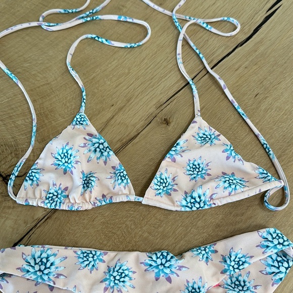 Tori Praver Bikini - Pink & Blue - S - Picture 3 of 10